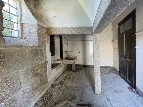 Palácio do Séc. XVII em Tábua