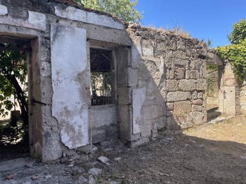 Palácio do Séc. XVII em Tábua