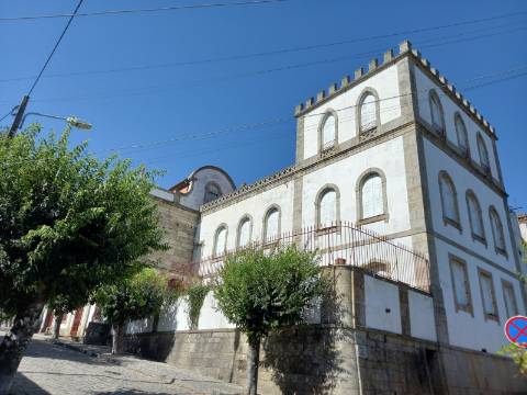 Palácio do Séc. XVII em Tábua