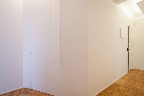 Apartamento T2 com vista de rio, totalmente renovado