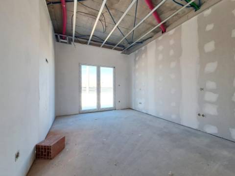 Moradia Térrea T3+1 com piscina em Geraldes