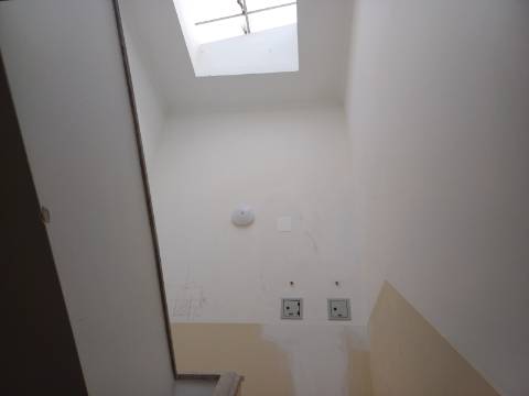 Excelente prédio renovado, de 10 fracções, em Benfica