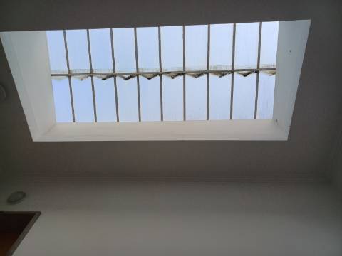 Excelente prédio renovado, de 10 fracções, em Benfica