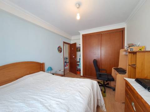 Moradia T3 em Casal Moinho