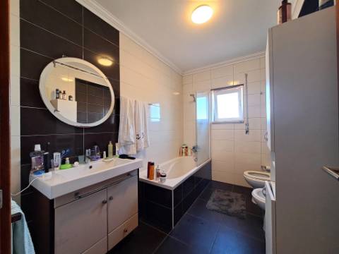 Moradia T3 em Casal Moinho