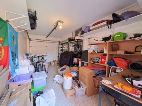 Moradia T3 em Casal Moinho