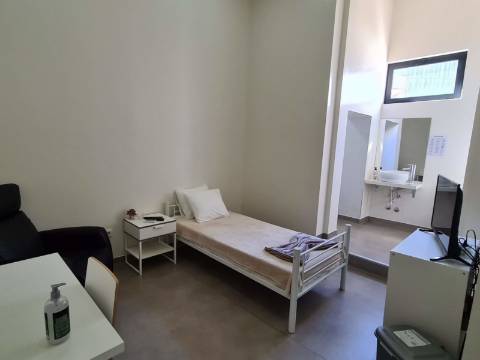 Prédio de charme arrendado - Investimento com rendimento garantido no Porto