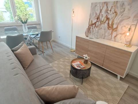 Apartamento T3 com vista rio e varanda