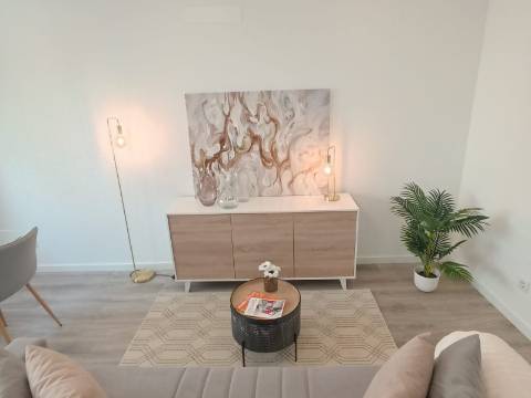 Apartamento T3 com vista rio e varanda