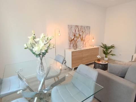 Apartamento T3 com vista rio e varanda