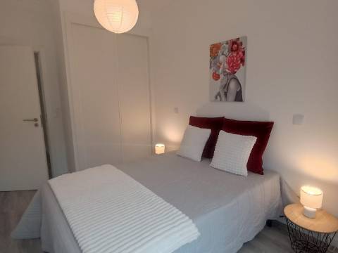 Apartamento T3 com vista rio e varanda