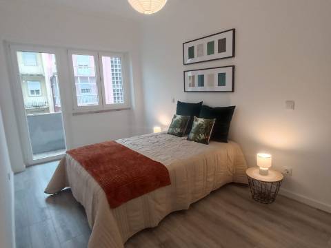 Apartamento T3 com vista rio e varanda