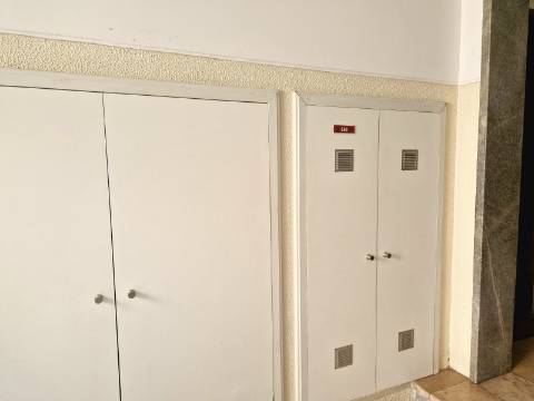 Prédio reabilitado em Alverca para rendimento