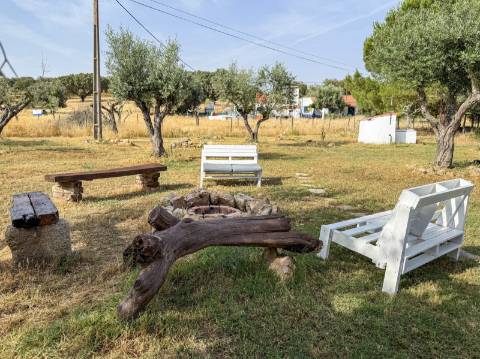 Quintinha com Moradia Típica Alentejana com 3 quartos