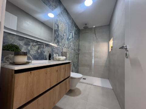 Moradia exclusiva V4 térrea na prestigiada Herdade da Aroeira