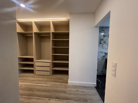 Moradia exclusiva V4 térrea na prestigiada Herdade da Aroeira