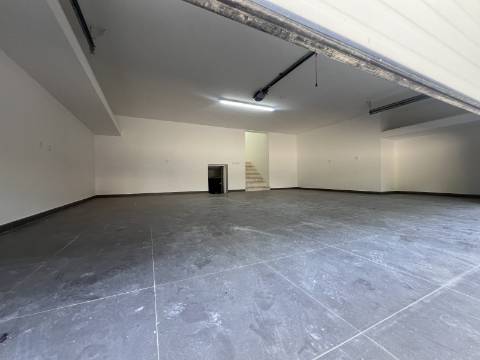 Moradia exclusiva V4 térrea na prestigiada Herdade da Aroeira