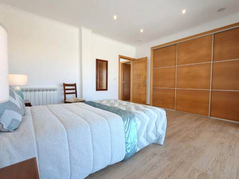 Moradia V5 Contemporânea frente ao Oceano Atlântico