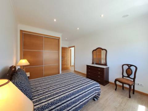 Moradia V5 Contemporânea frente ao Oceano Atlântico