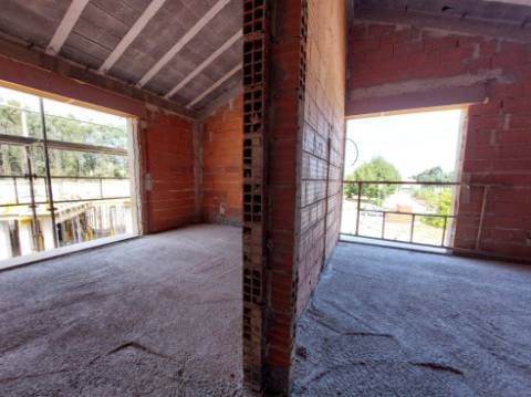 Moradia V4 com piscina perto da Lagoa de Óbidos