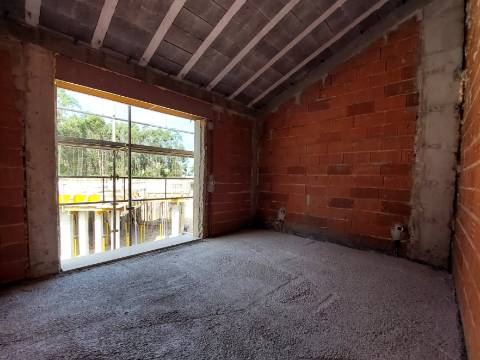 Moradia V4 com piscina perto da Lagoa de Óbidos