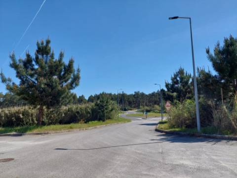 Moradia V4 com piscina perto da Lagoa de Óbidos