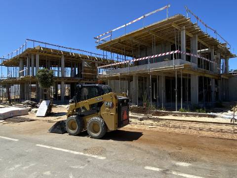 Moradia V3 com piscina e terraço a 5 minutos das praias