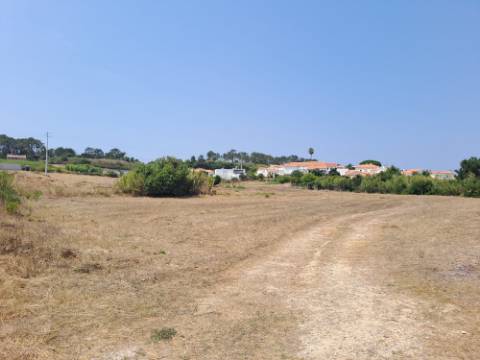 Terreno para construção em Salir do Porto