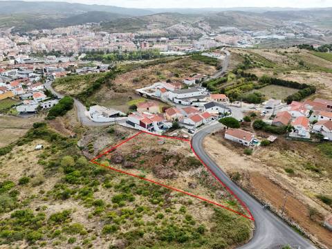 Terreno urbano em Torres Vedras