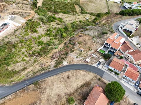 Terreno urbano em Torres Vedras