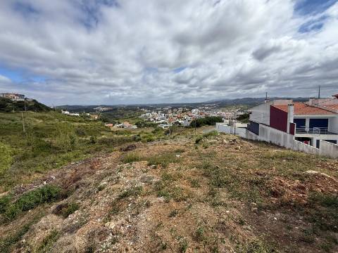 Terreno urbano em Torres Vedras