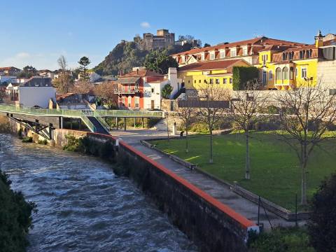 T3 Novo com varanda e garagem bem localizado em Leiria