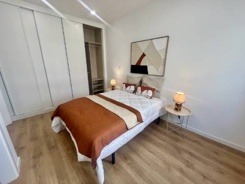 O apartamento que combina sofisticação, conforto e centralidade - o seu novo lar em Benfica espera por si