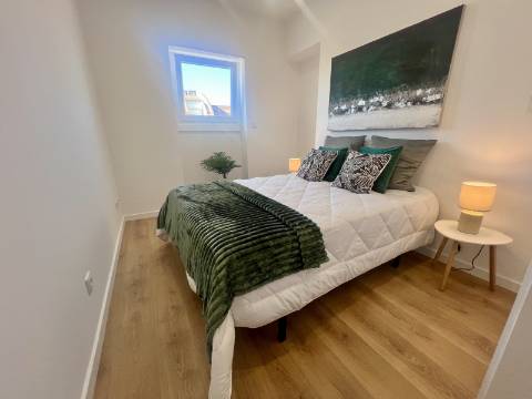 O apartamento que combina sofisticação, conforto e centralidade - o seu novo lar em Benfica espera por si