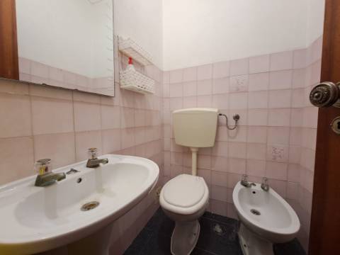 Apartamento T3 com elevador, em Peniche