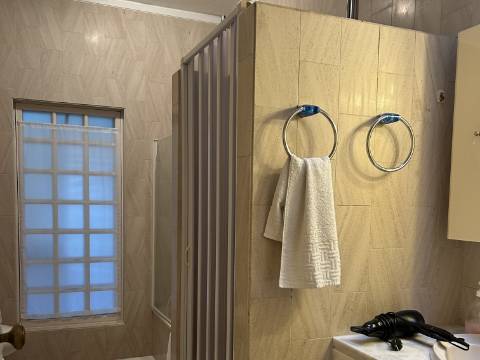 Moradia T4 no centro da Marinha Grande