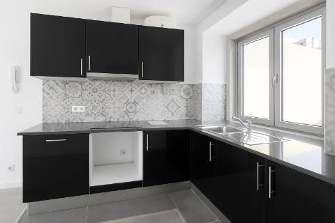 Prédio com alto potencial de rentabilidade na Mouraria - Lisboa