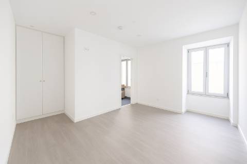 Prédio com alto potencial de rentabilidade na Mouraria - Lisboa