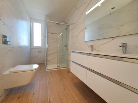 Moradia T3 independente com piscina na Lourinhã