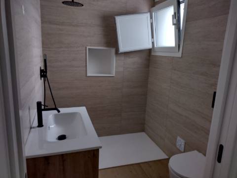 Moradia Geminada V2+1 no centro da cidade, Ourém