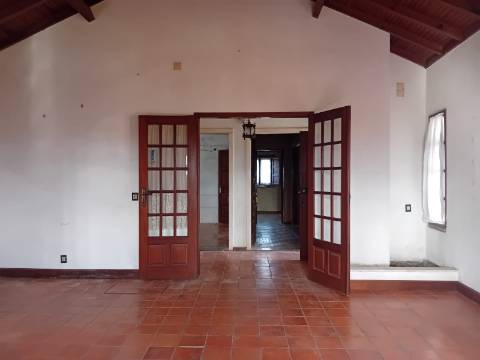 Moradia T4 no centro da Chainça - Leiria