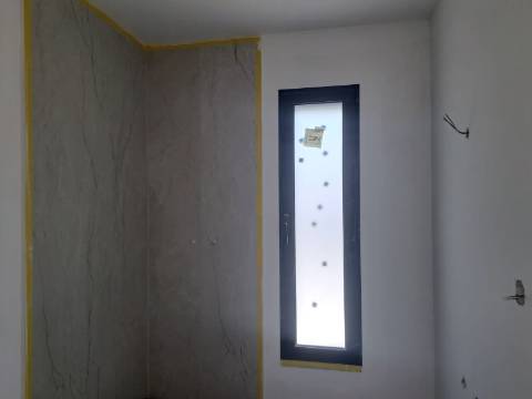 Moradia T4 com garagem na Barosa