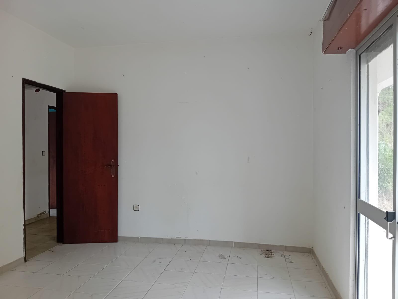 Moradia T3 com Terreno de 2660 m² em Rio de Couros, Ourém