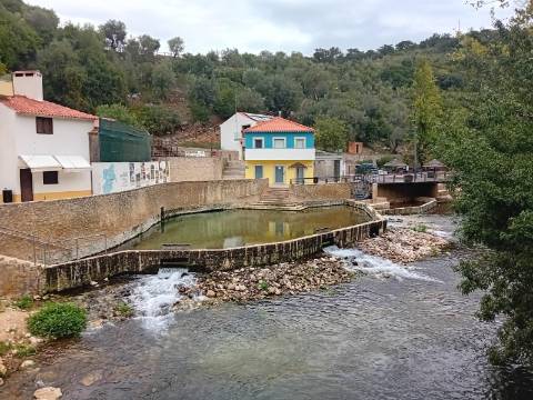 Moradia T3 com Terreno de 2660 m² em Rio de Couros, Ourém