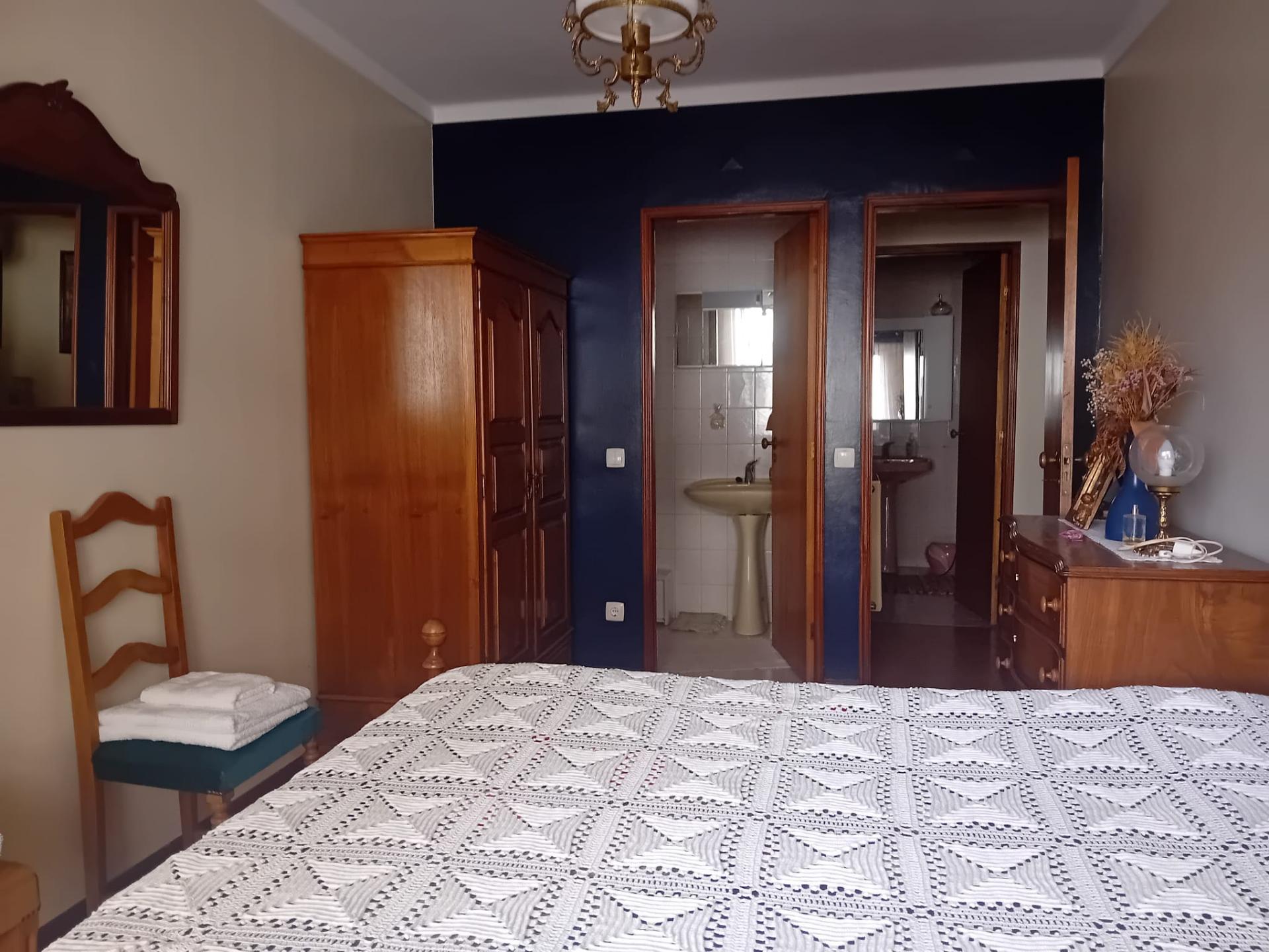 Apartamento T3 com suíte, centro de Fátima