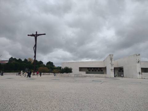 Apartamento T3 com suíte, centro de Fátima