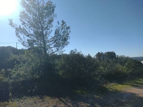 Terreno de 1505m2 urbanizável em Ortiga, Fátima com vista Castelo Ourém