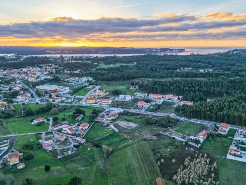 Moradia Térrea V4 no Nadadouro
