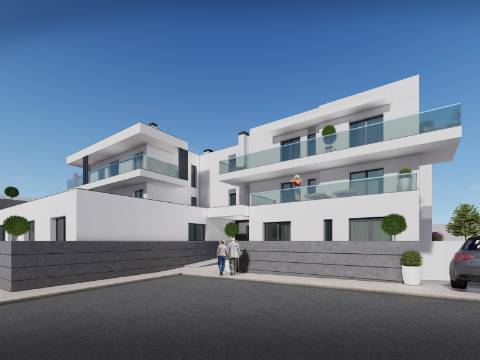 Apartamento T2 com garagem no centro de Ferrel