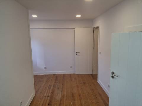 Apartamento na Rua dos Fanqueiros